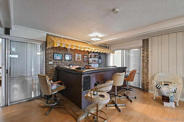 4323 Sunnybrook Drive