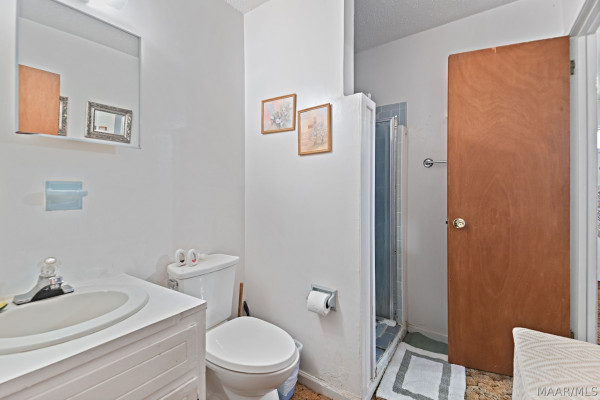 4323 Sunnybrook Drive