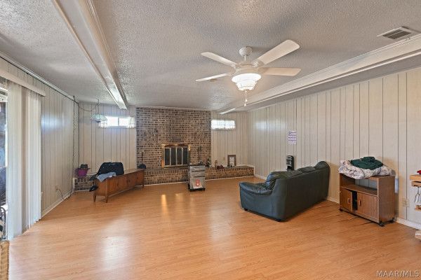 4323 Sunnybrook Drive