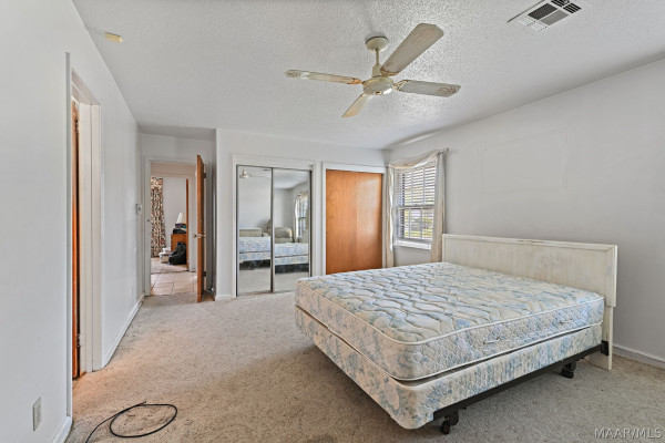 4323 Sunnybrook Drive