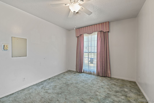 4323 Sunnybrook Drive