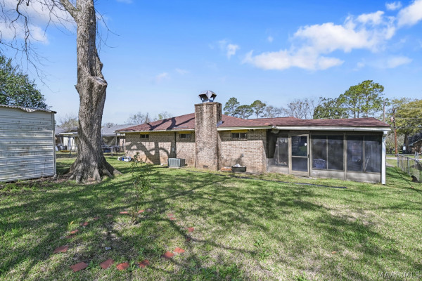 4323 Sunnybrook Drive