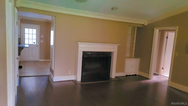 3033 Willow Lane Drive