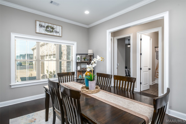 466 Sage Brook