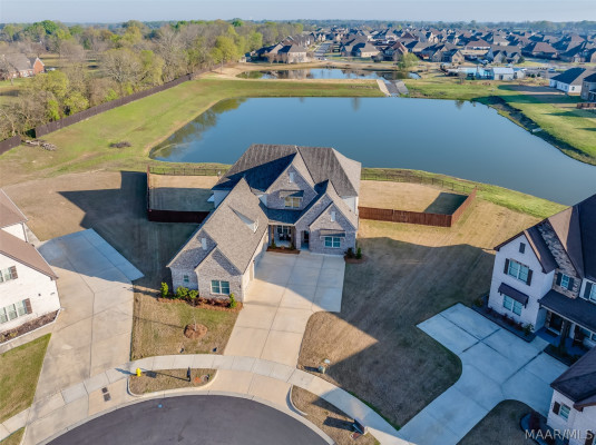466 Sage Brook