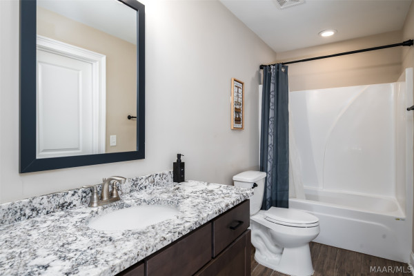 466 Sage Brook