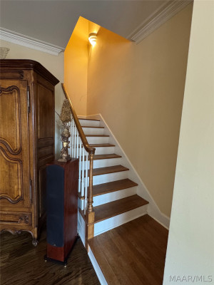 6712 Luxembourg Circle