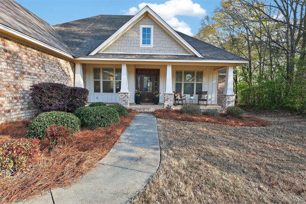 1603 Dominick Road