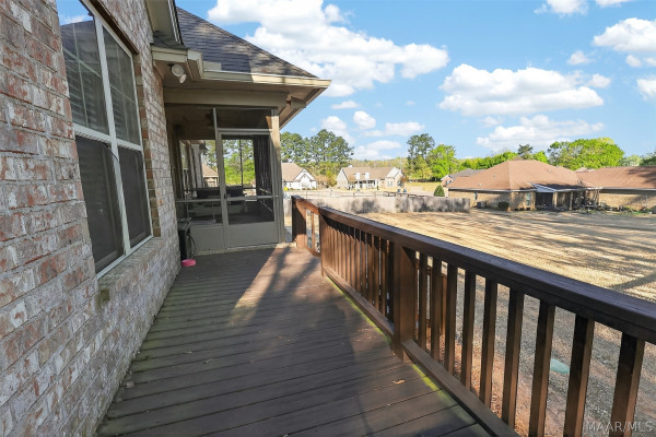 1603 Dominick Road