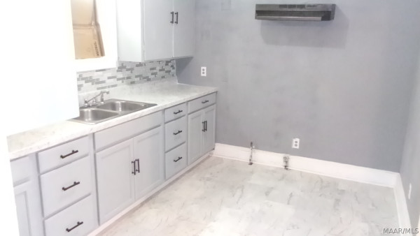 3399 Southmont Drive