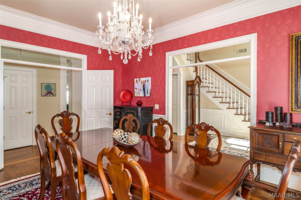 8024 WESTCHESTER Place