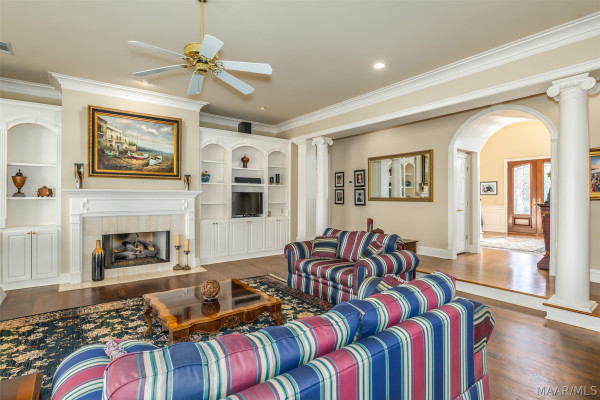 8024 WESTCHESTER Place