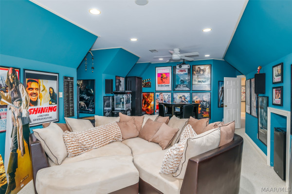 8024 WESTCHESTER Place