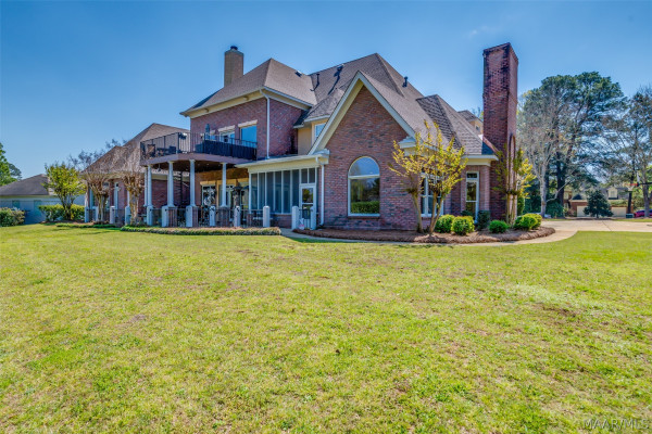 8024 WESTCHESTER Place