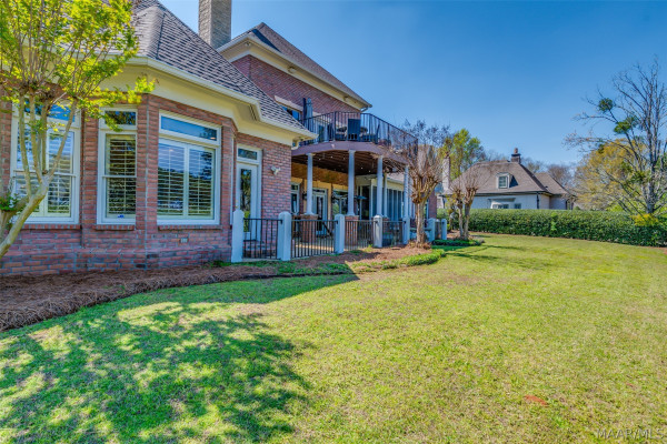 8024 WESTCHESTER Place