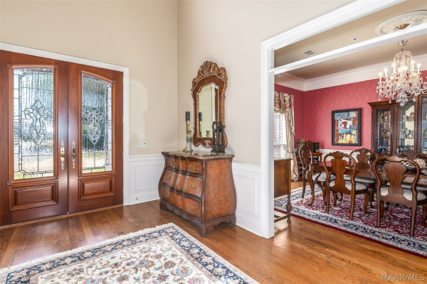 8024 WESTCHESTER Place