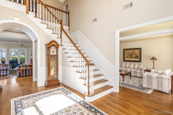 8024 WESTCHESTER Place