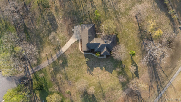7000 Fairway Drive