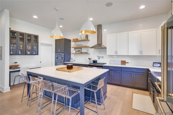 7906 Margaret Street