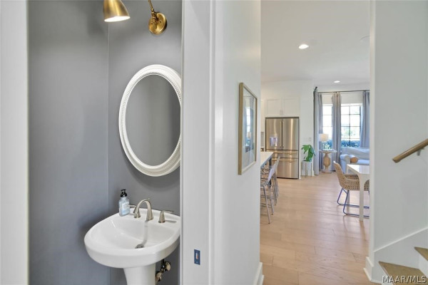 7906 Margaret Street