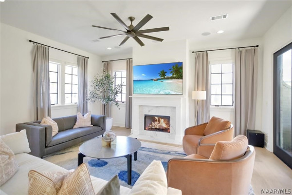 7906 Margaret Street