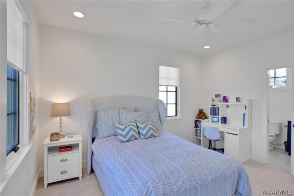 7906 Margaret Street