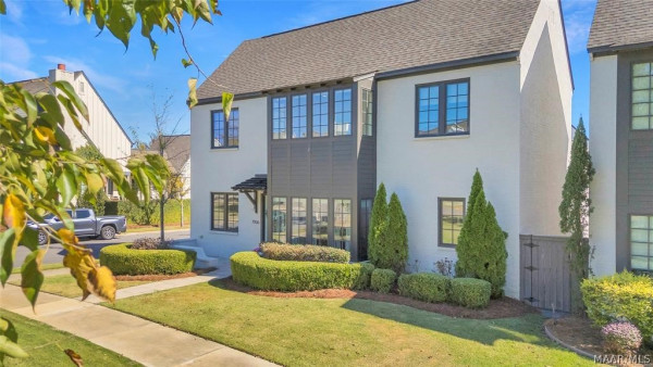 7906 Margaret Street