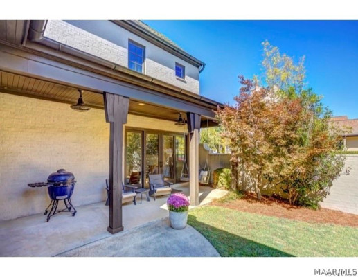 7906 Margaret Street