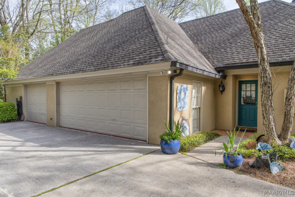 3801 Colline Drive