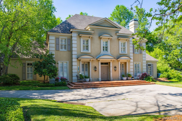 3801 Colline Drive