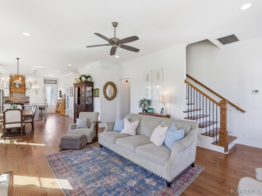 251 Forest Glen Drive