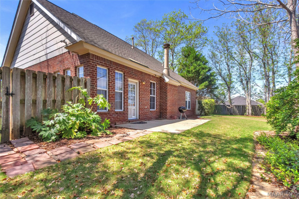 8913 Cotswold Court