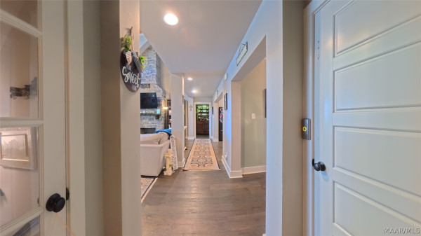 2581 River Ridge Way