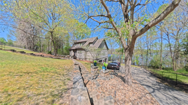 2581 River Ridge Way