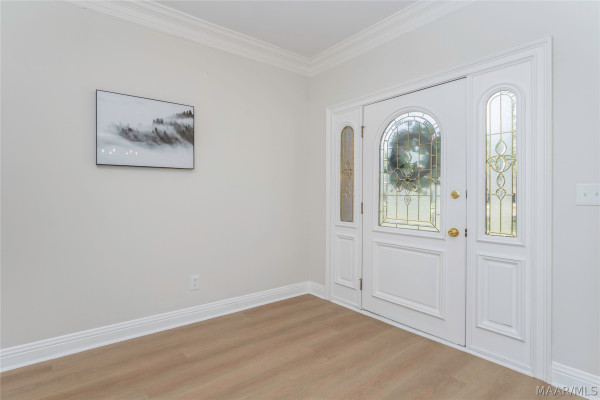 8243 MOSSY OAK Drive