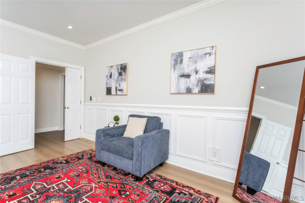 8243 MOSSY OAK Drive