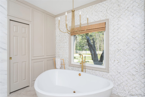 8243 MOSSY OAK Drive