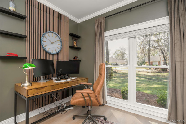 8243 MOSSY OAK Drive