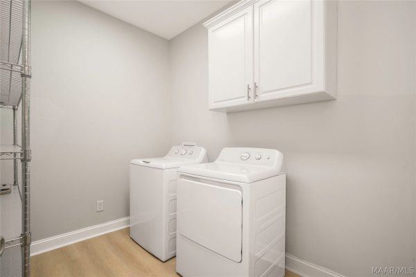 8243 MOSSY OAK Drive