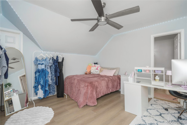 8243 MOSSY OAK Drive