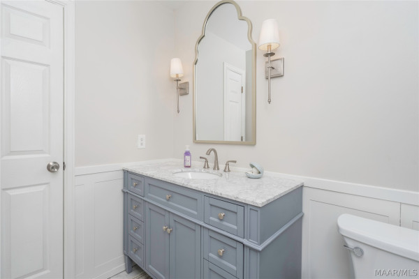 8243 MOSSY OAK Drive