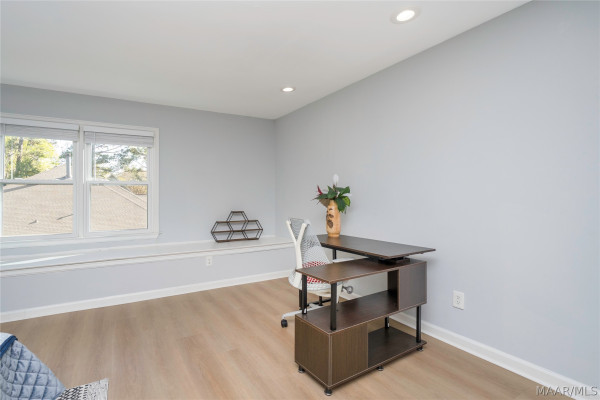 8243 MOSSY OAK Drive