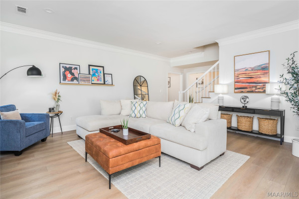 8243 MOSSY OAK Drive