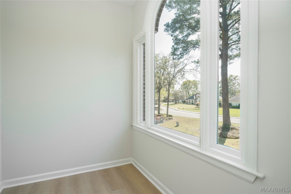 8243 MOSSY OAK Drive