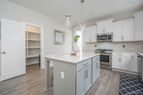 141 Hillbrook Drive
