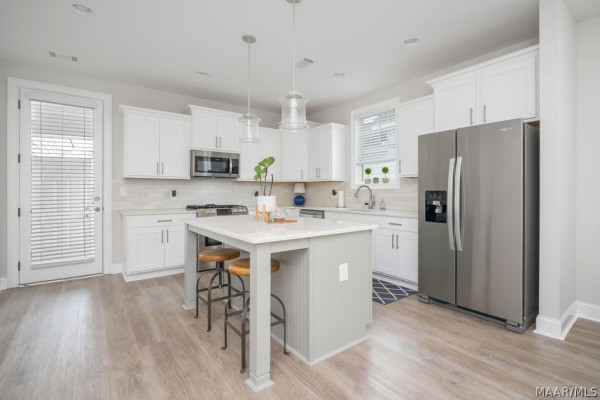 141 Hillbrook Drive