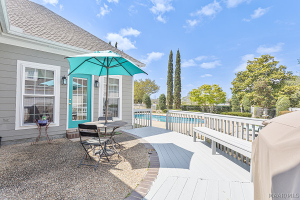 8700 Trolley Cove