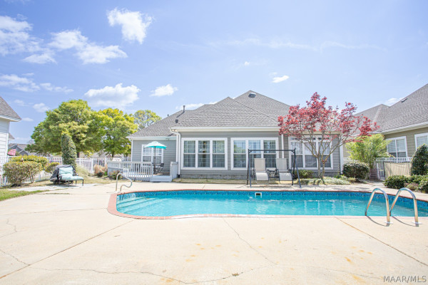 8700 Trolley Cove