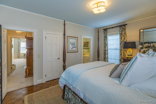 3045 Boxwood Drive