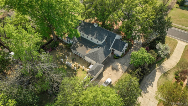 3045 Boxwood Drive